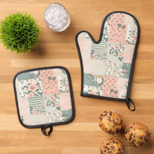 Vintage Floral Patchwork Pattern - Pastel Oven Mitt & Pot Holder Set