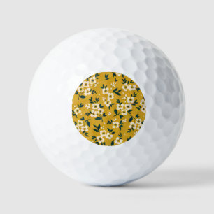 Vintage floral pattern, small white flowers. golf balls
