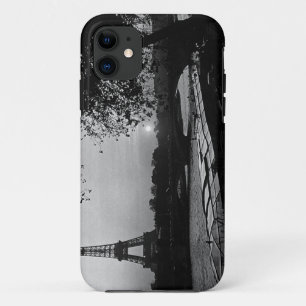 Vintage France Paris Eiffel tower sunset iPhone 11 Case