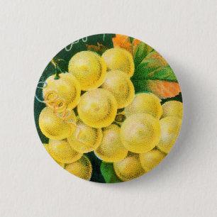 Vintage Fruit Crate Label Art, Muscat Grapes 6 Cm Round Badge