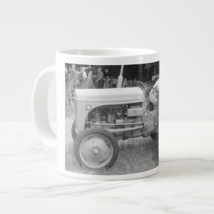 Vintage Grey massey fergison tractor Large Coffee Mug