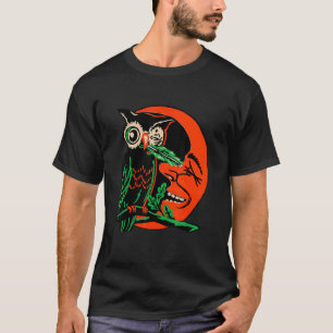 Vintage Halloween Owl Tickling the Moon And Cool T T-Shirt