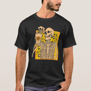 Vintage Halloween Skeleton Pumpkin Spice Latte Syr T-Shirt