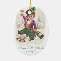Vintage Happy St Patricks Day Shamrock Champagne