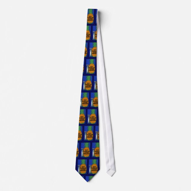 Vintage Hawaiian Pineapple Tie (Front)