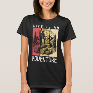 Vintage Hiking Adventure Nature Explorer Mountain  T-Shirt