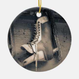 Vintage hockey skate ceramic tree decoration
