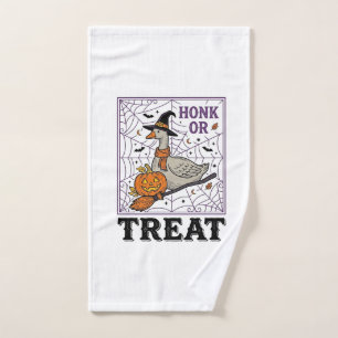 Vintage Honk Or Treat Witch Goose Halloween Shirt_ Hand Towel