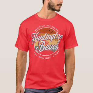 Vintage Huntington Beach Badge Surfing Life O T-Shirt