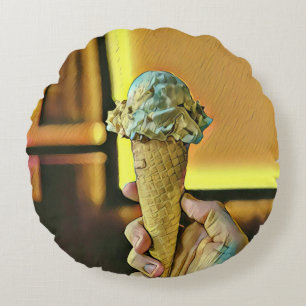 Vintage ice cream cone round cushion