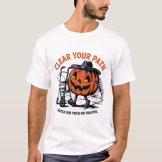 vintage-inspired Halloween illustration T-Shirt