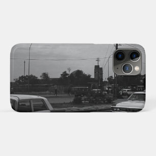 Vintage Iraq Baghdad street taxis iPhone 11 Pro Case