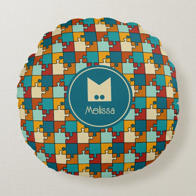 Vintage Jigsaw Puzzle Pieces Pattern Monogram Round Cushion (Front)