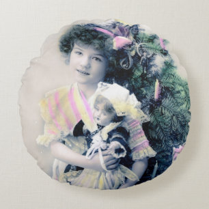 Vintage Joyeux Noël with Girl and Doll Round Cushion
