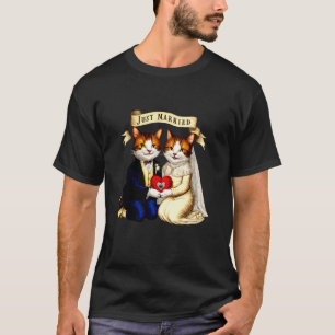 Vintage Just Married Cats Bride Groom Cats Wedding T-Shirt