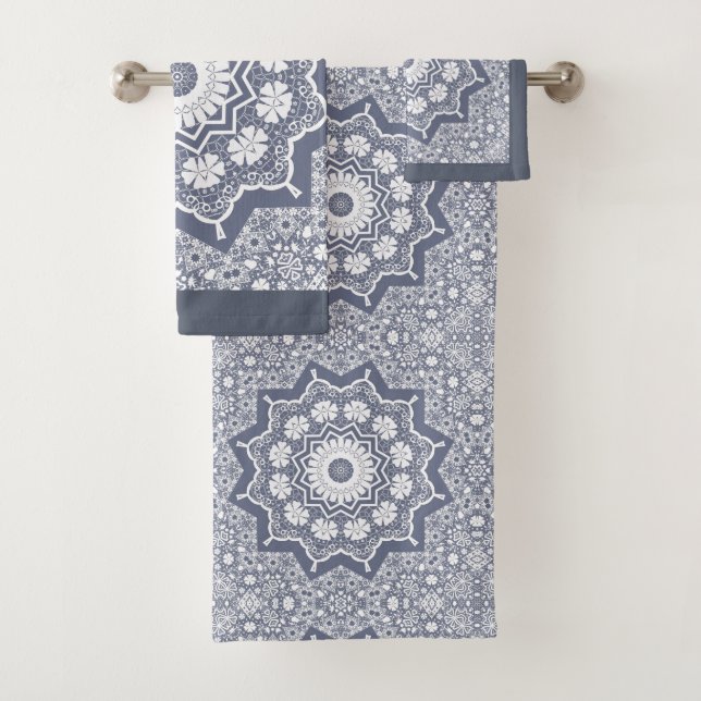 Vintage lace bath towel set (Insitu)