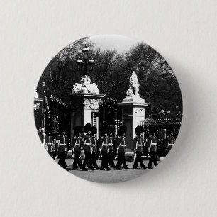 Vintage London Changing guard Buckingham palace 6 Cm Round Badge