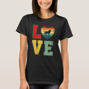 Vintage Love Lion Retro 70s 80s Heart Farm Animals T-Shirt