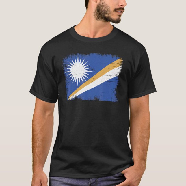 Vintage Marshall Islands Flag Marshallese Independ T-Shirt (Front)