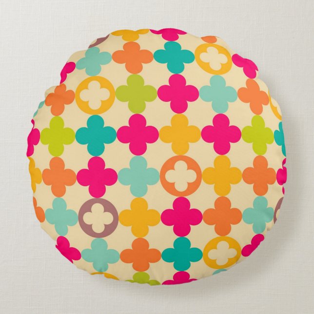 Vintage mediaeval rosette pattern round cushion (Front)