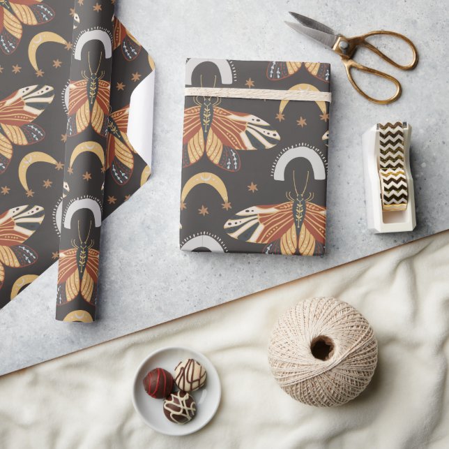 Vintage Moth Wrapping Paper (Crafts)