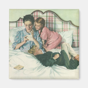 Vintage Mother Day, Children Reading Cards in Bed Magnet