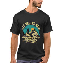  Vintage Mountain Hiking Graphic Tee