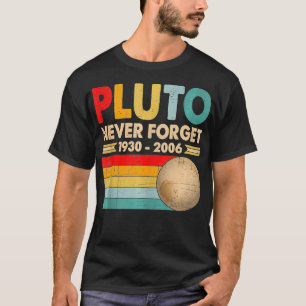 Vintage Never Forget Funny Space Science Retro Sty T-Shirt