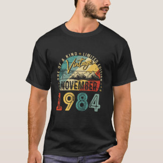 Vintage November 1984 40 Years Old Bday Gift Retro T-Shirt