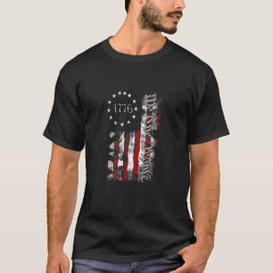 Vintage Old American Flag Patriotic 1776 We The Pe T-Shirt