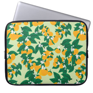 Vintage orange fruit with green background seamles laptop sleeve