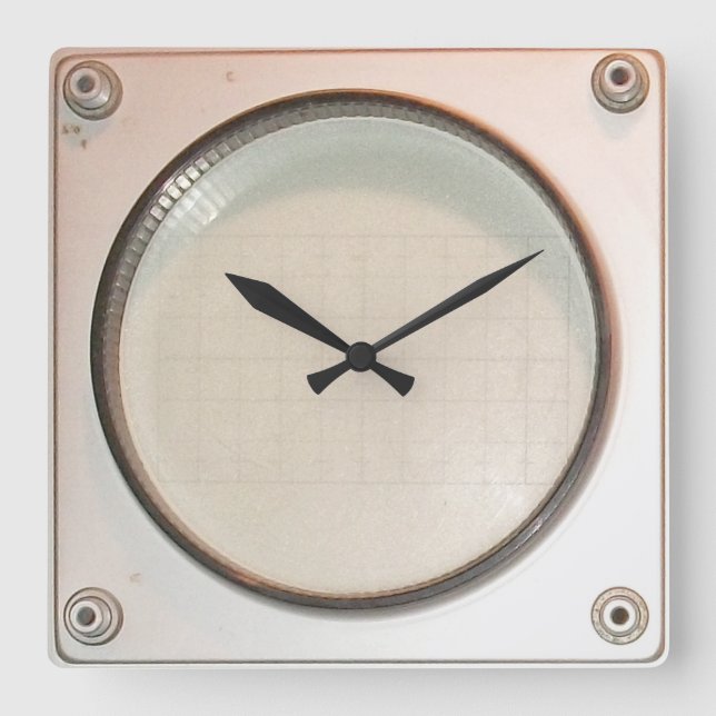 Vintage Oscilloscope Display Screen Clock (Front)