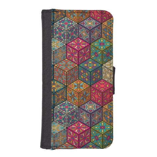 Vintage patchwork with floral mandala elements iPhone SE/5/5s wallet case