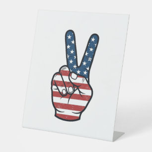 Vintage Patriotic Peace Sign Hand Vector Design_1