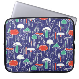 Vintage pattern with different mushrooms. Autumn v Laptop Sleeve