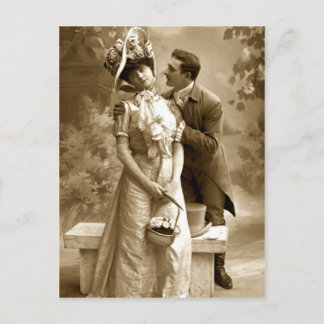 Vintage photograph 2 lovers postcard