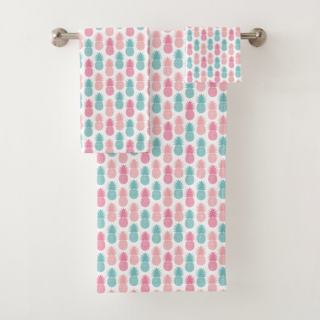 Vintage Pineapple Pattern Bath Towel Set (Insitu)