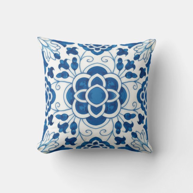 Vintage Portuguese Blue Azulejos Tile Pattern Cushion (Front)