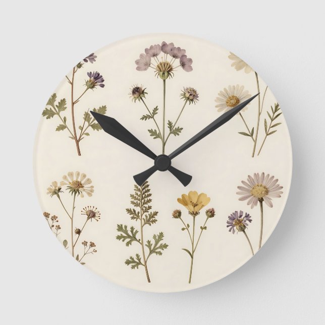 Vintage Pressed Wildflower Botanical Pattern Round Clock (Front)