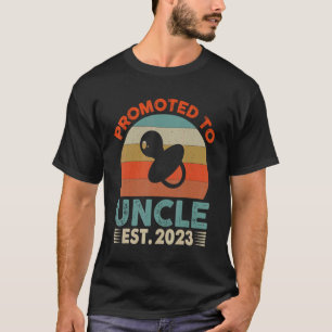 Vintage Promoted To Uncle 2023 New Great Uncle 20 T-Shirt