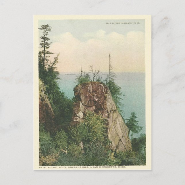 Vintage Pulpit Rock Marquette Michigan Postcard (Front)