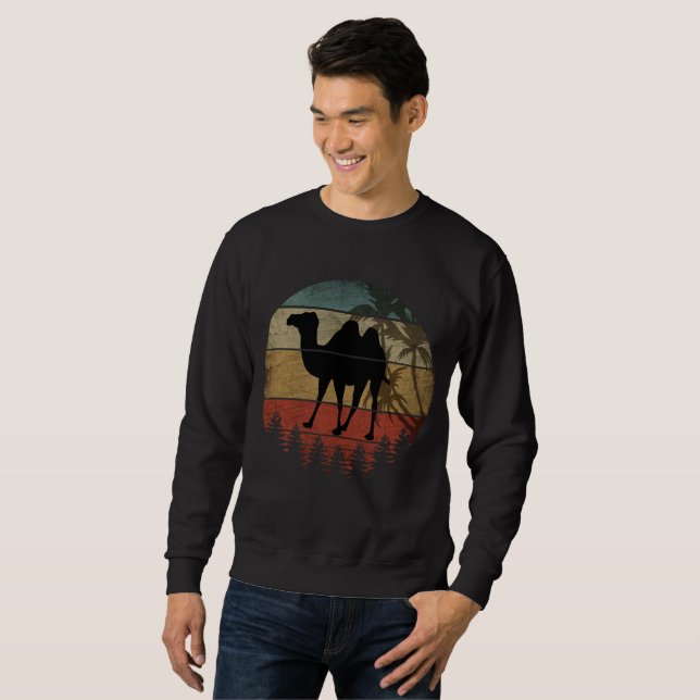 VINTAGE RETRO CAMEL SWEATSHIRT (Front Full)