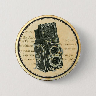 Vintage Retro Camera Photographer Button Pin