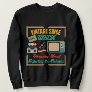 Vintage Retro Gift T-shirt - Retro Birthday Gift Sweatshirt
