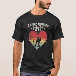 Vintage Retro Husband And Wife Fishing Partners Fo T-Shirt