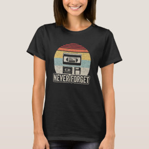 Vintage Retro Never Forget Audio Cassette 70s 80s T-Shirt