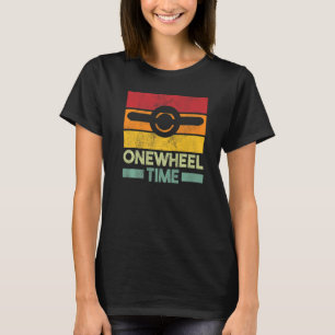 Vintage Retro Onewheel Time E Skateboard T-Shirt