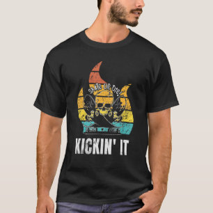 Vintage Retro Skateboard Skull Skateboarding T-Shirt