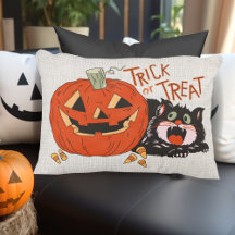 Vintage Retro Trick or Trick Halloween