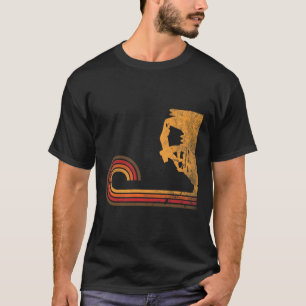 Vintage Rock Climbing Retro Bouldering Mountaineer T-Shirt